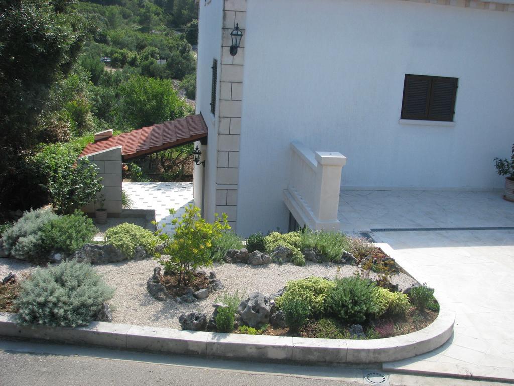 Apartments Blanka Zrnovo Exterior foto