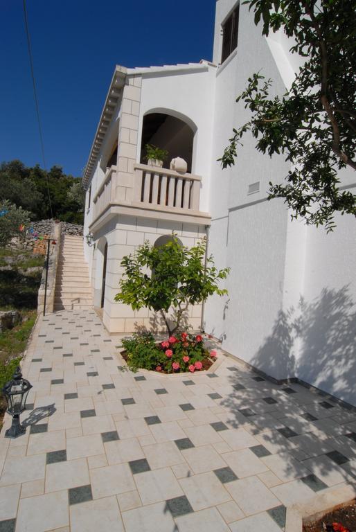 Apartments Blanka Zrnovo Exterior foto