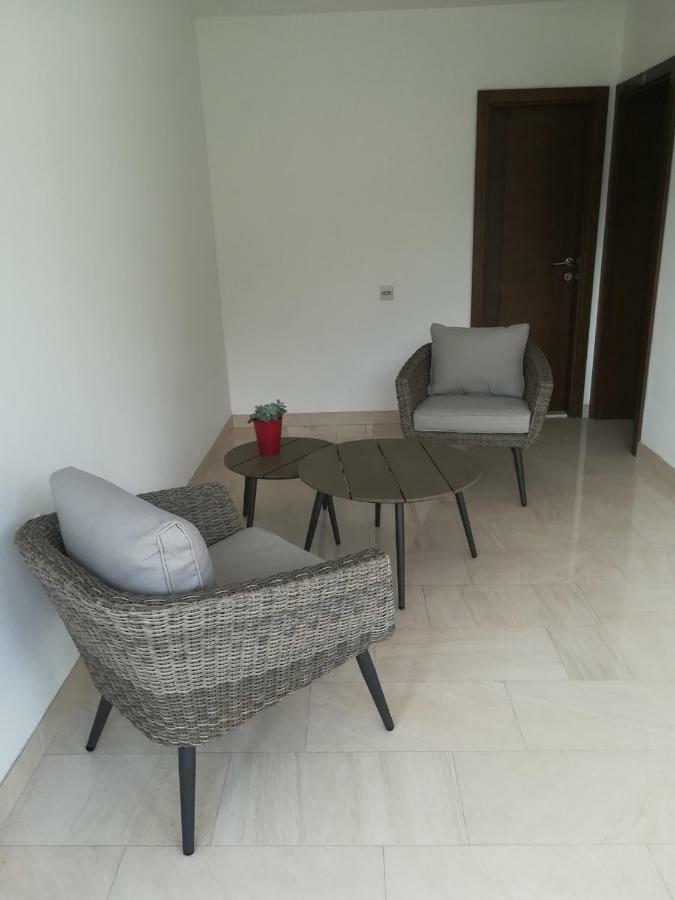 Apartments Blanka Zrnovo Exterior foto